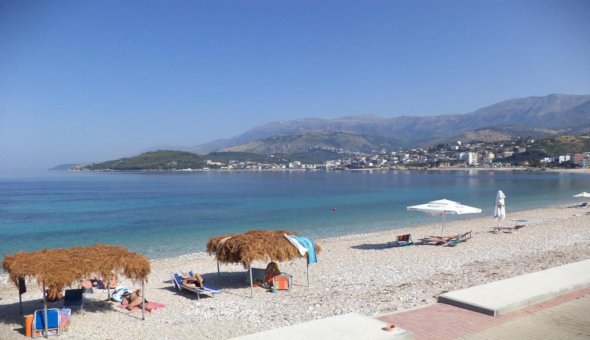 Castle Hotel Himare Exterior photo
